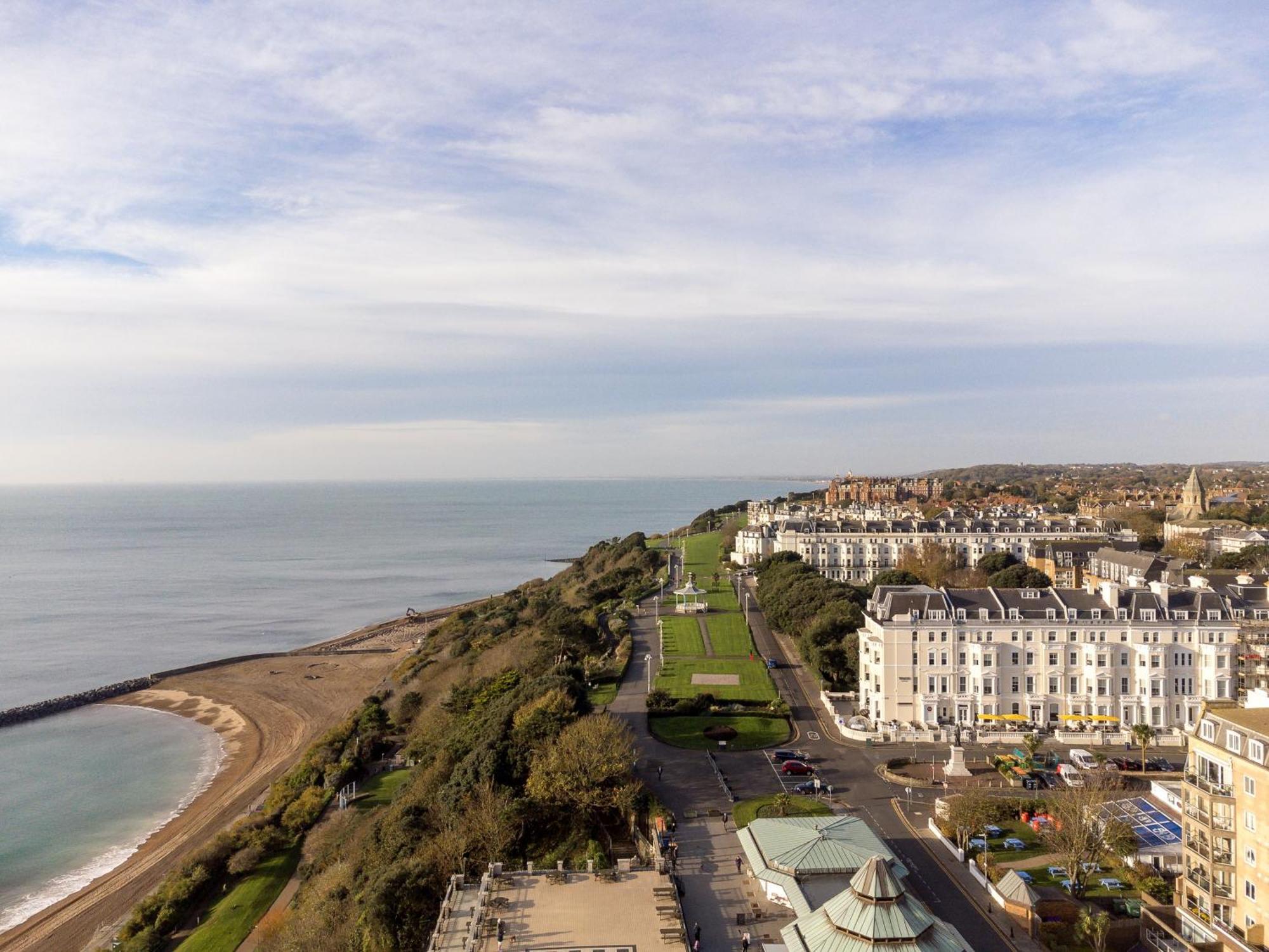 Hotel Western Clifton 4*