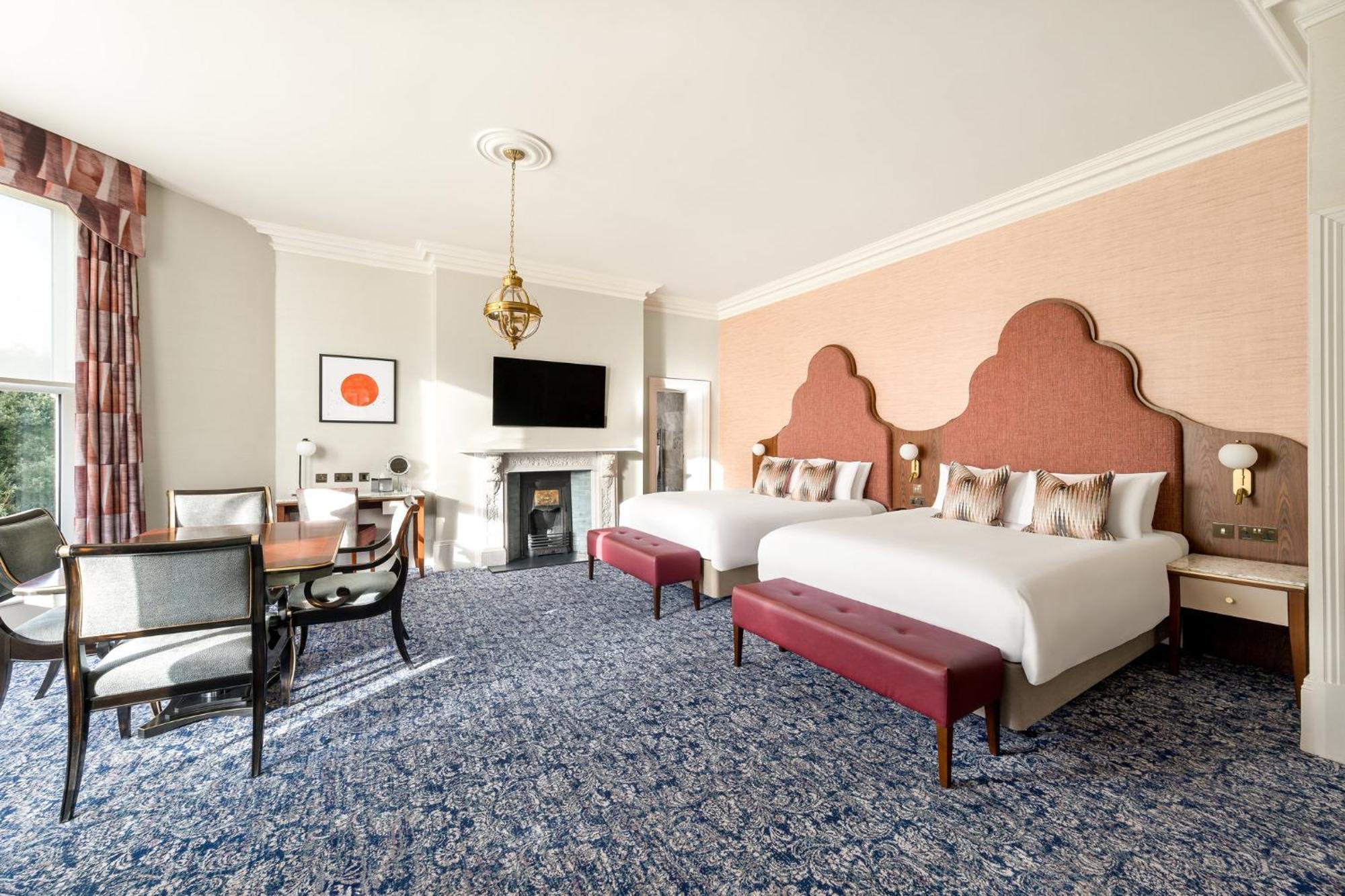 Hotel Western Clifton 4*
